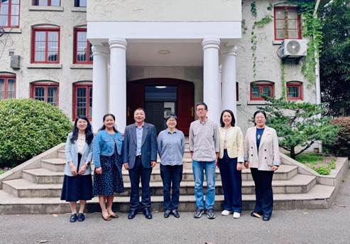 3b86b6524572a17dc4a2919340e8613